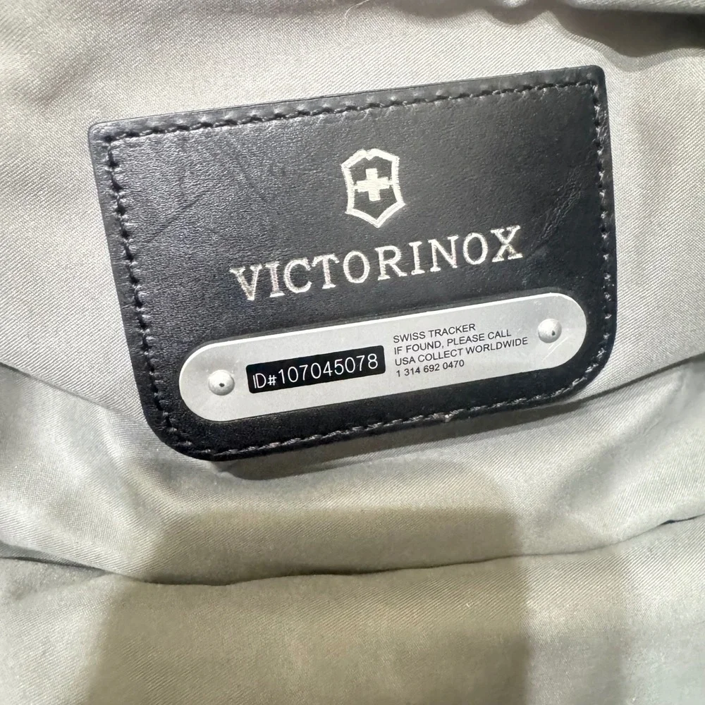 Victorinox Duffel Bag Unisex Large Red Good Ballistic Nylon‎ Leather Trim Travel